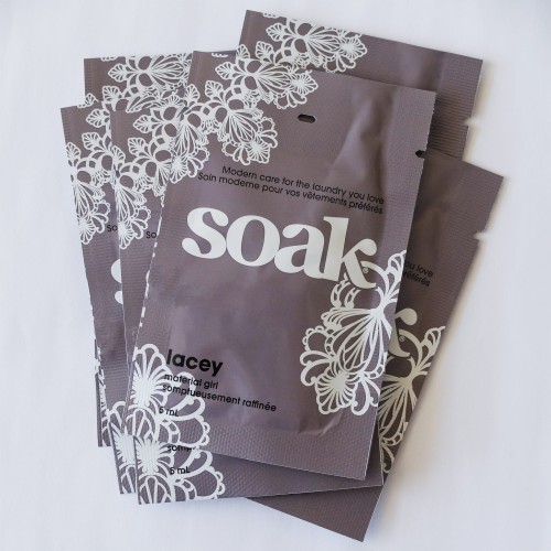 S03-48L Minisoak Lacey.jpg