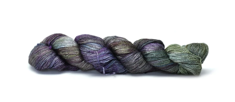 Malabrigo Babysilkpaca 863 Zarzamora.JPG
