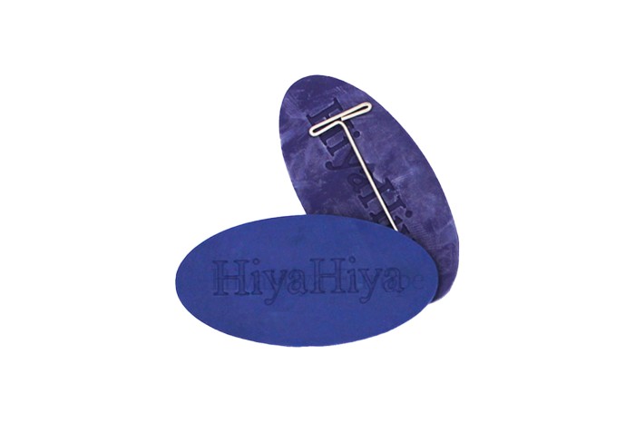 HiyaHiya Europe Needle grips and keys blue.jpg