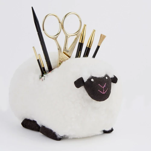 sherpa-accessories-holder-2.webp