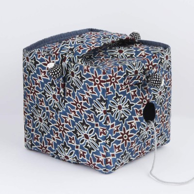 knit-out-box-1.jpg
