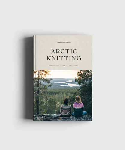 ArcticKnitting_Kansi_Suomi_Mockup-1-1080x1297.jpg.webp