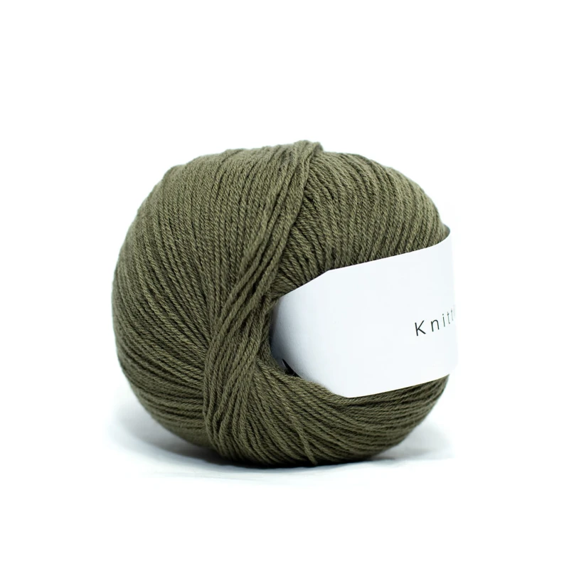 Dusty Olive@0,3x.jpg